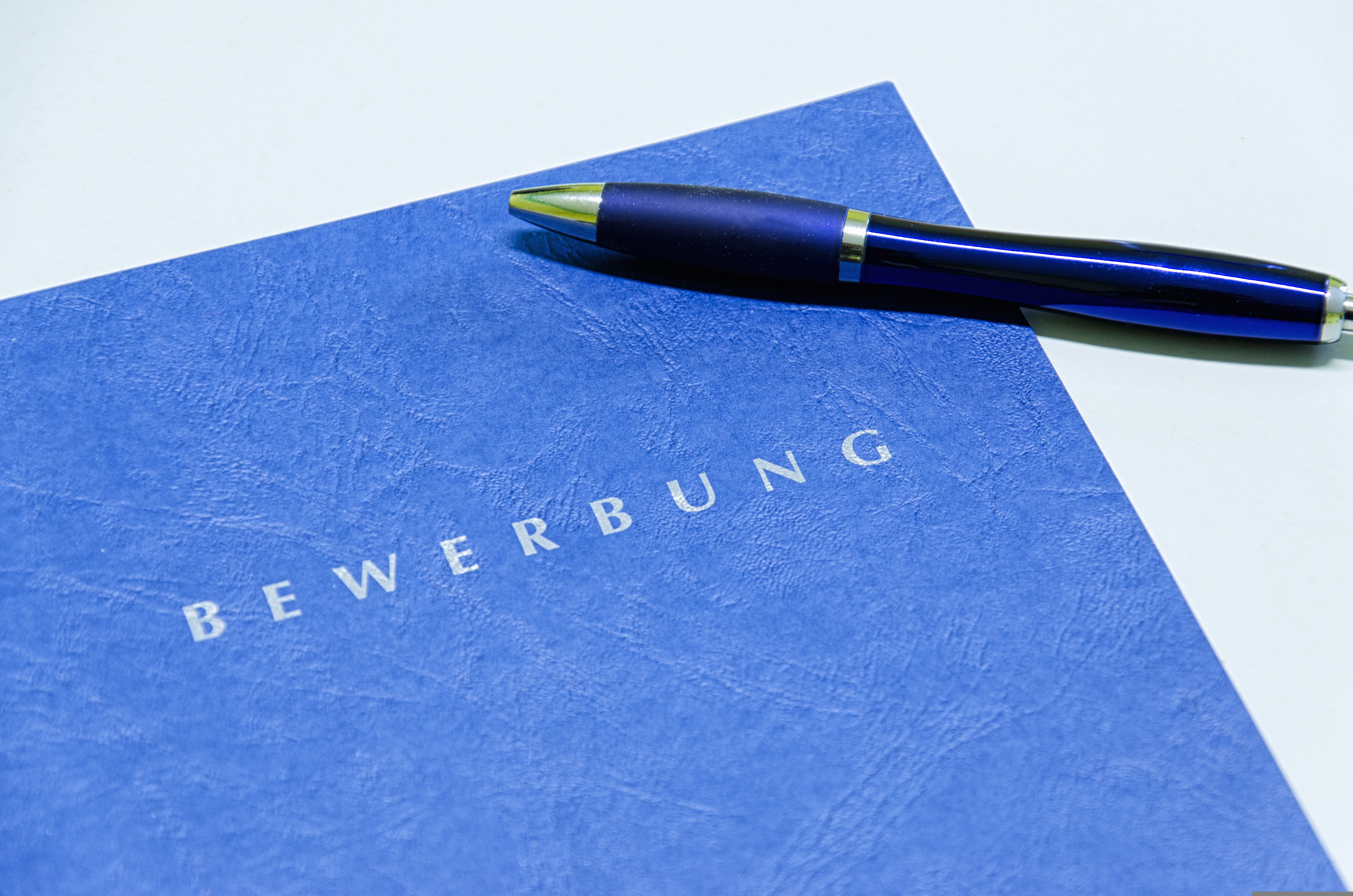 Bewerbung / usa-reiseblogger-paper-pixabay